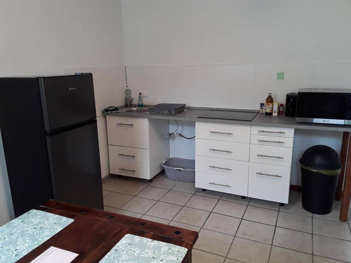 Foto 4 von 8: Triple Room with Bathroom