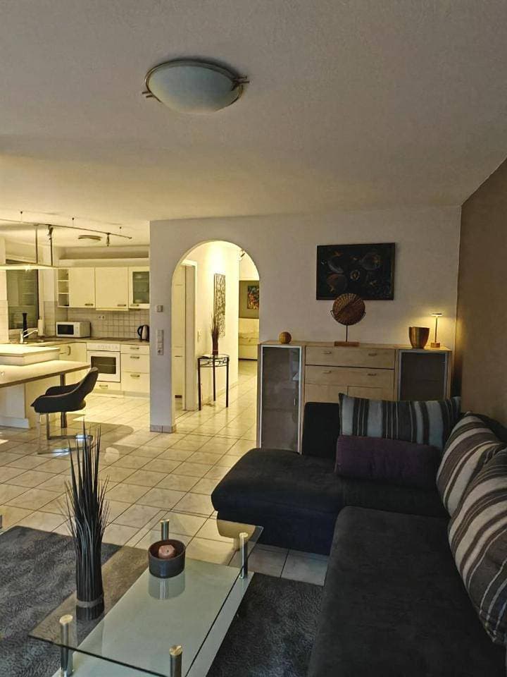 Foto 13 von 26: Apartment with Lake View