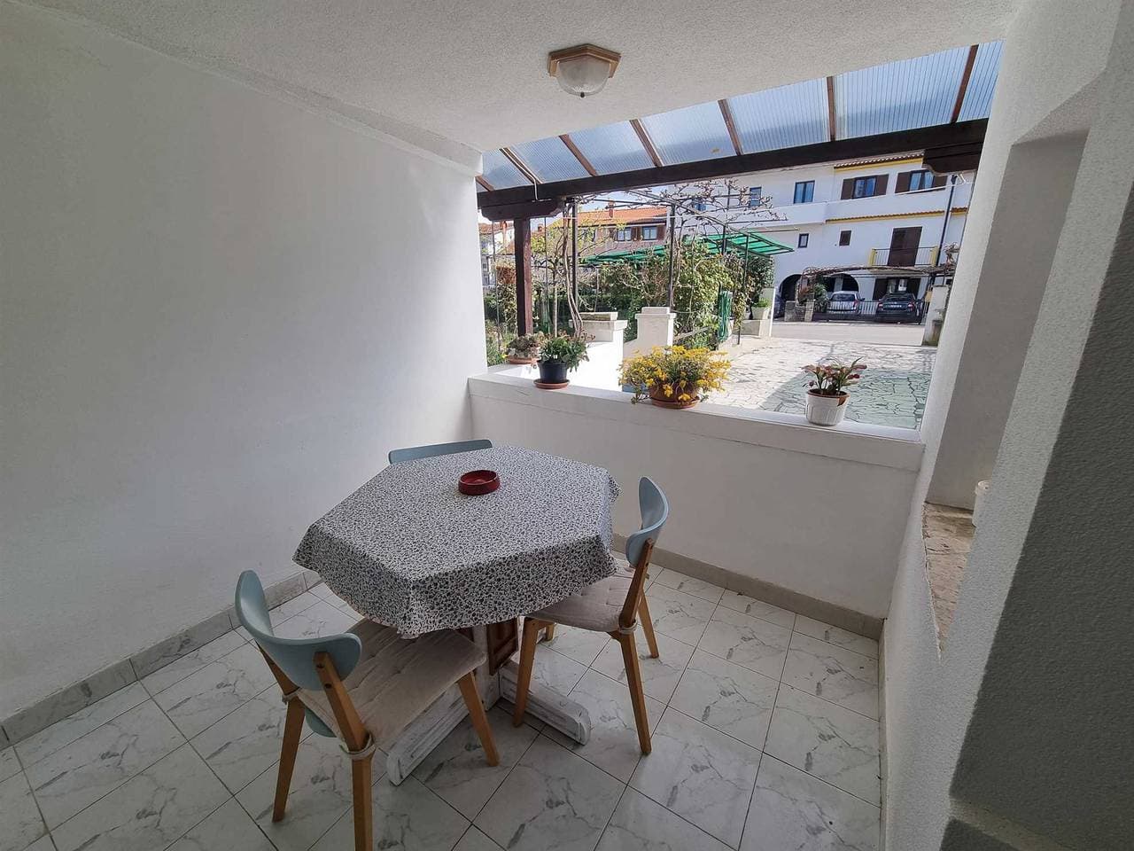 Foto 12 von 20: Palaziol Ferienwohnung mit 1 Schlafzimmer mit Balkon 0