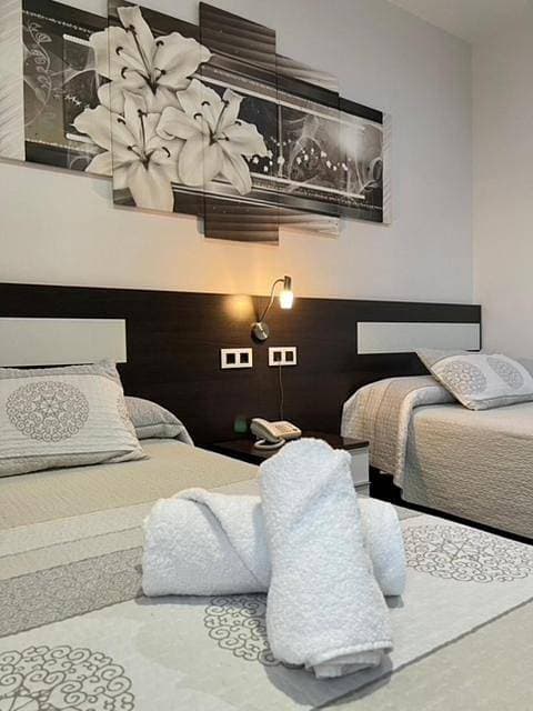 Foto 6 von 8: Double or Twin Room