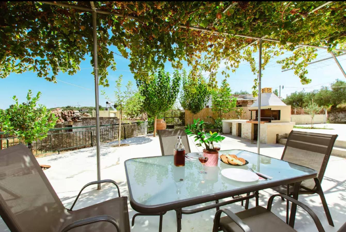 Foto 2 von 46: Ferienhaus für 4 Personen mit Terrasse
