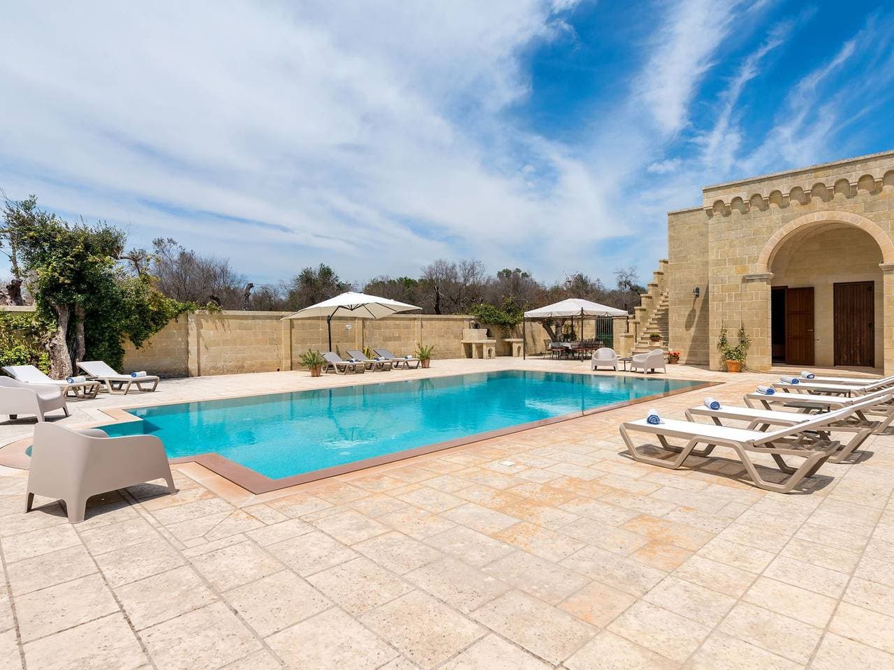 Modernes Bauernhaus mit Pool in der Nähe von Otranto-Salento 1