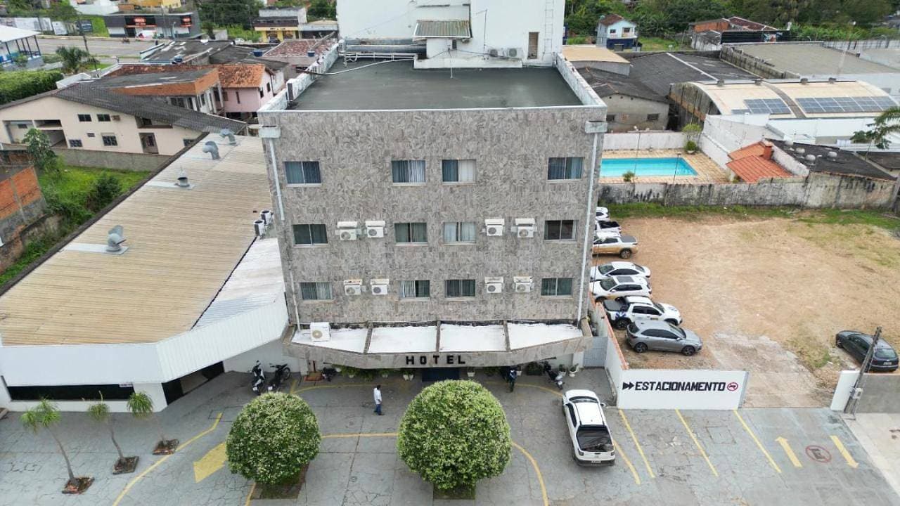 Hotel Transcontinental 1