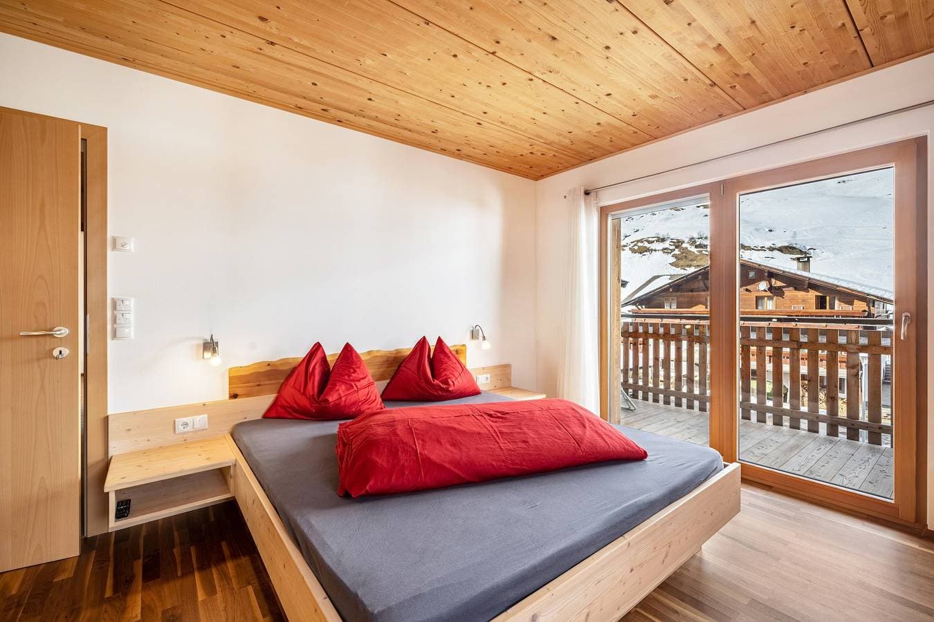 Foto 8 von 21: Ferienwohnung "Enzian" auf einem Bergbauernhof mit Balkon