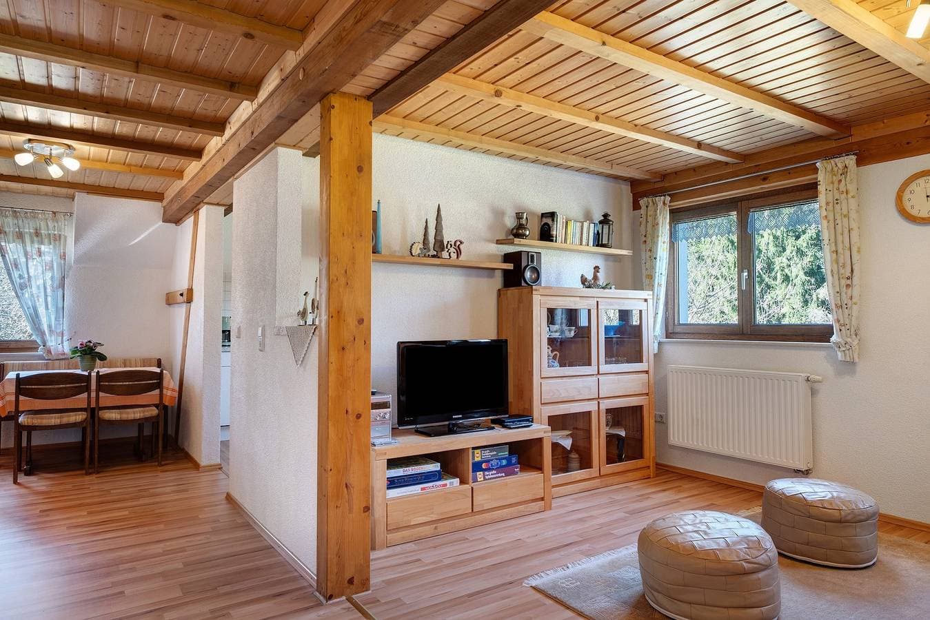 Foto 10 von 37: Ferienwohnung 'Schartenschmiede' mit Außensitzplatz und Schaukel
