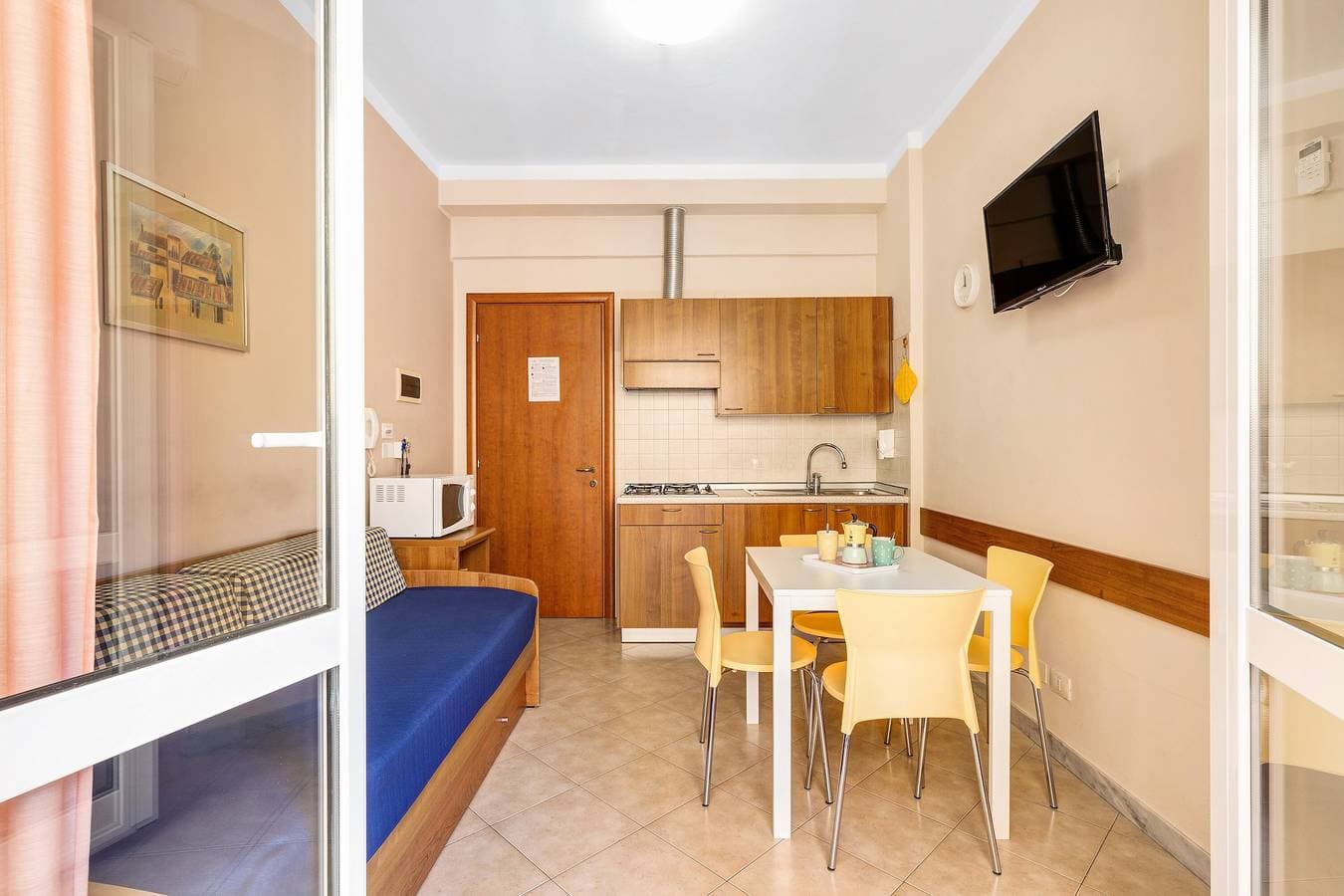 Foto 3 von 20: Ferienwohnung 'Isophylla Comfort' in Strandnähe mit Balkonen und WLAN