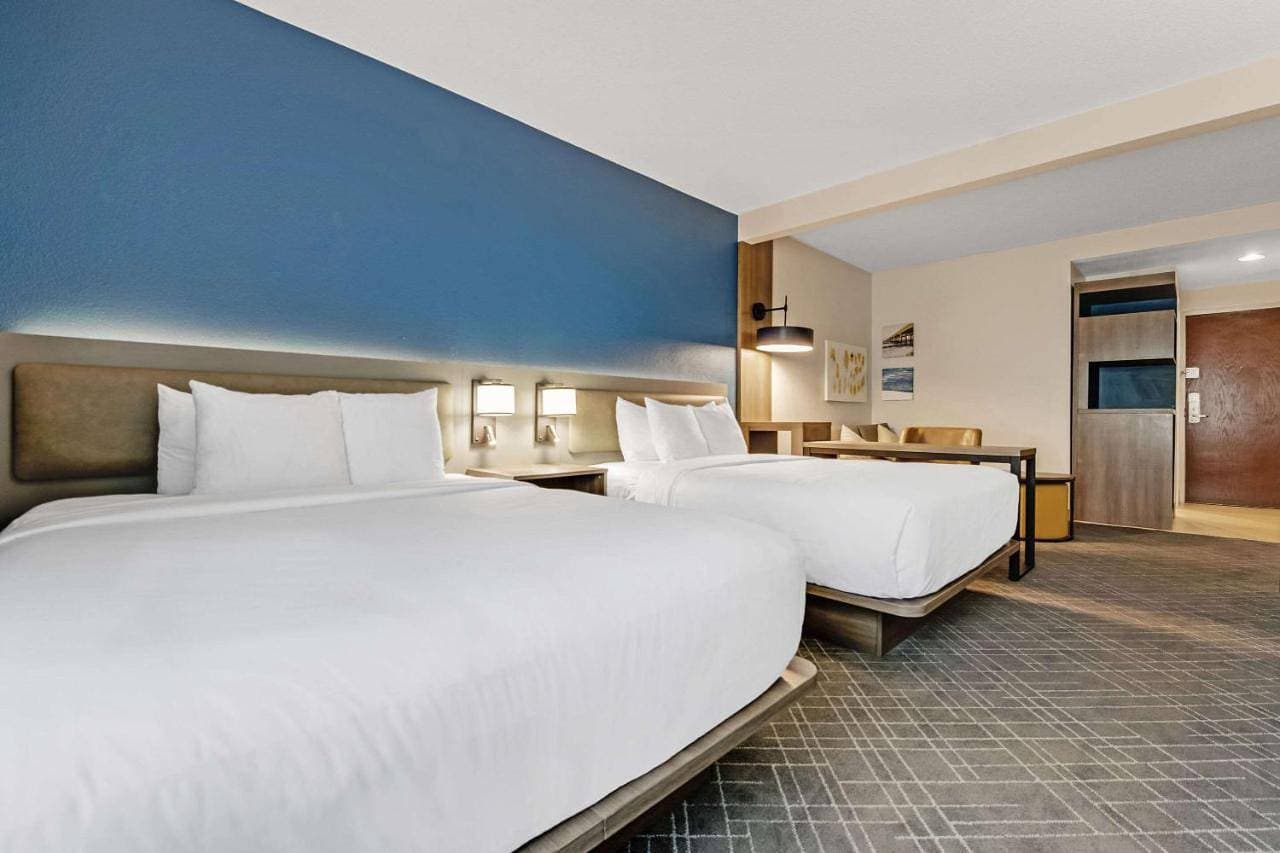 Foto 7 von 10: Double Suite with Two Double Beds - Non-Smoking