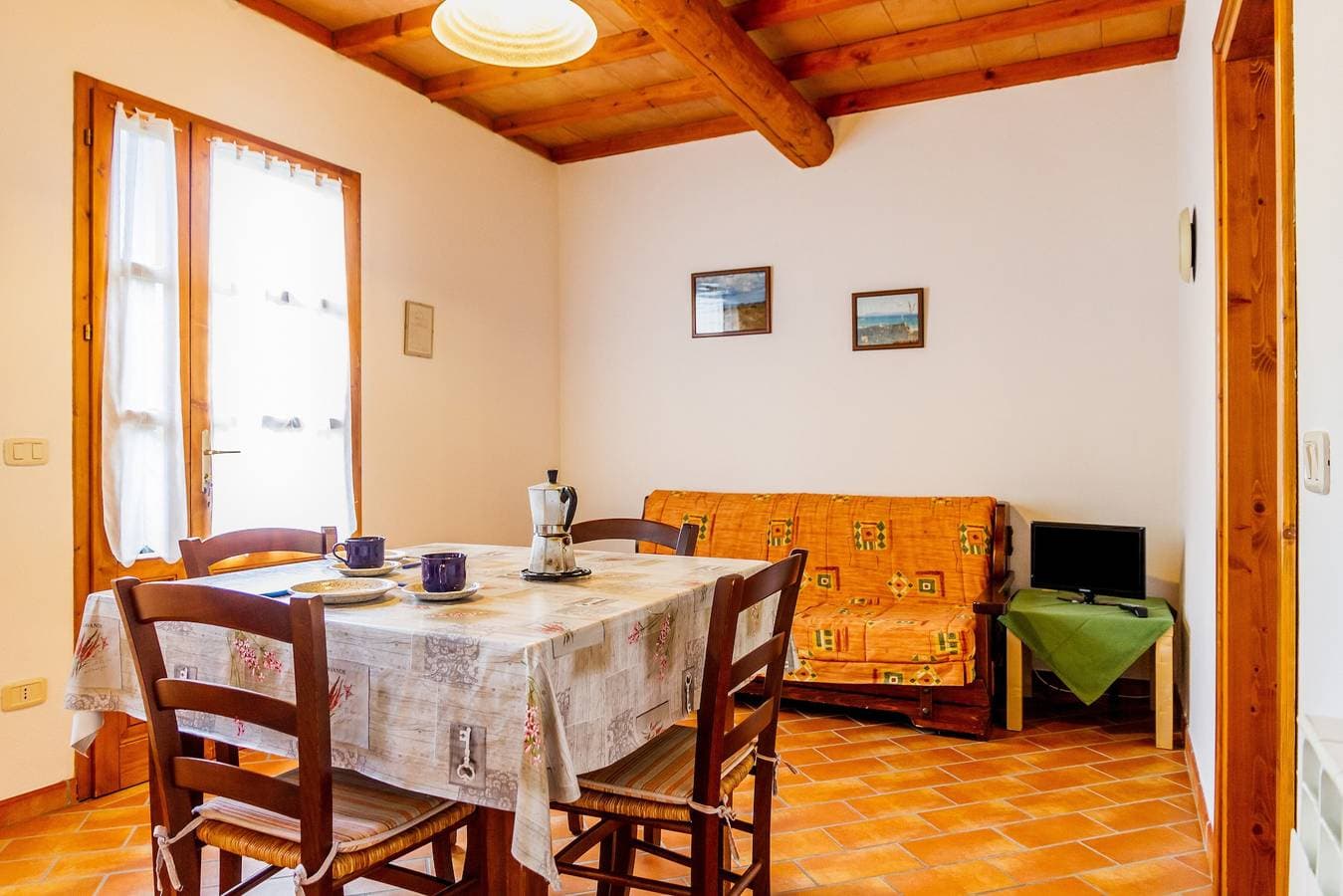 Foto 3 von 18: Ferienwohnung "Geranio - Agriturismo La Fattoria" mit Garten und WLAN