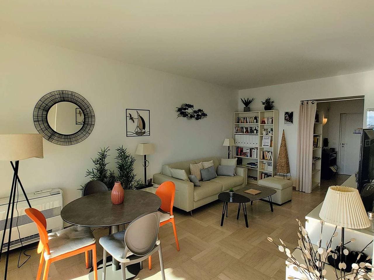 Foto 2 von 22: Modernes Apartment für 4 mit Klimaanlage und Parkplatz, Villeneuve-Loubet Strand