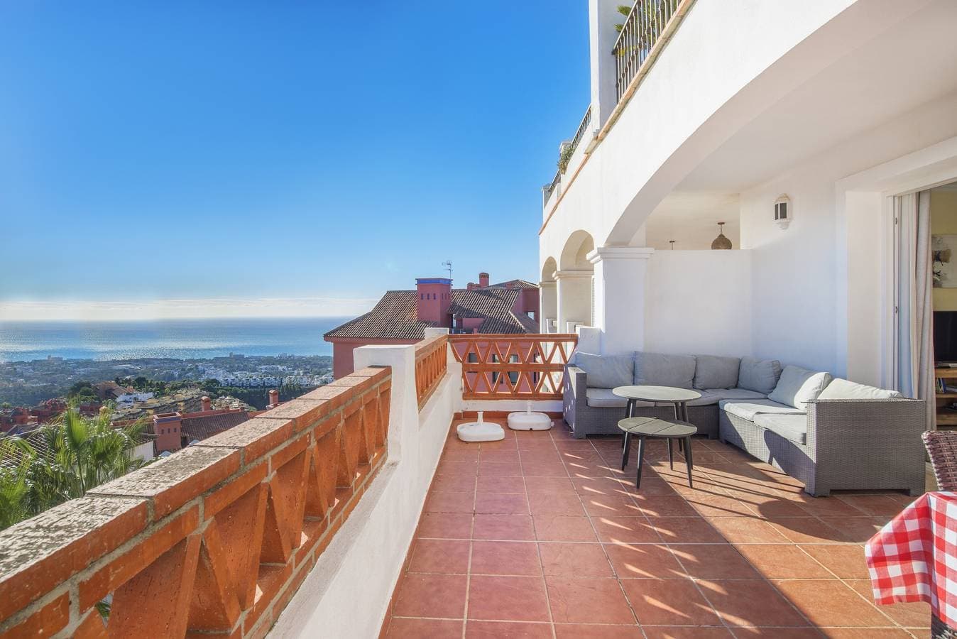 Astonishing view modern apartment 1