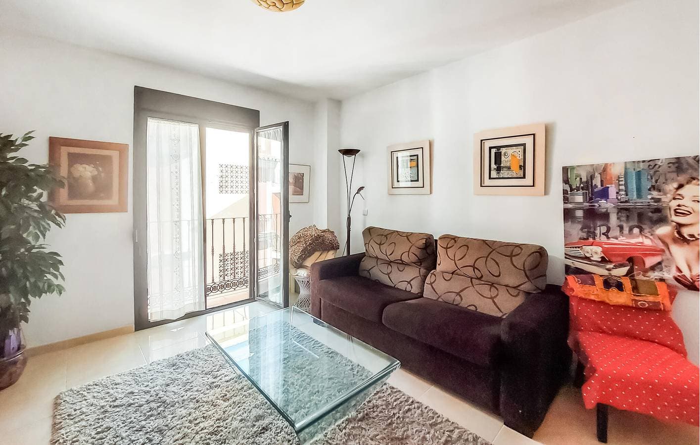 Foto 6 von 25: Oase am Strand mit AC, Parkplatz, Terrasse und Internet