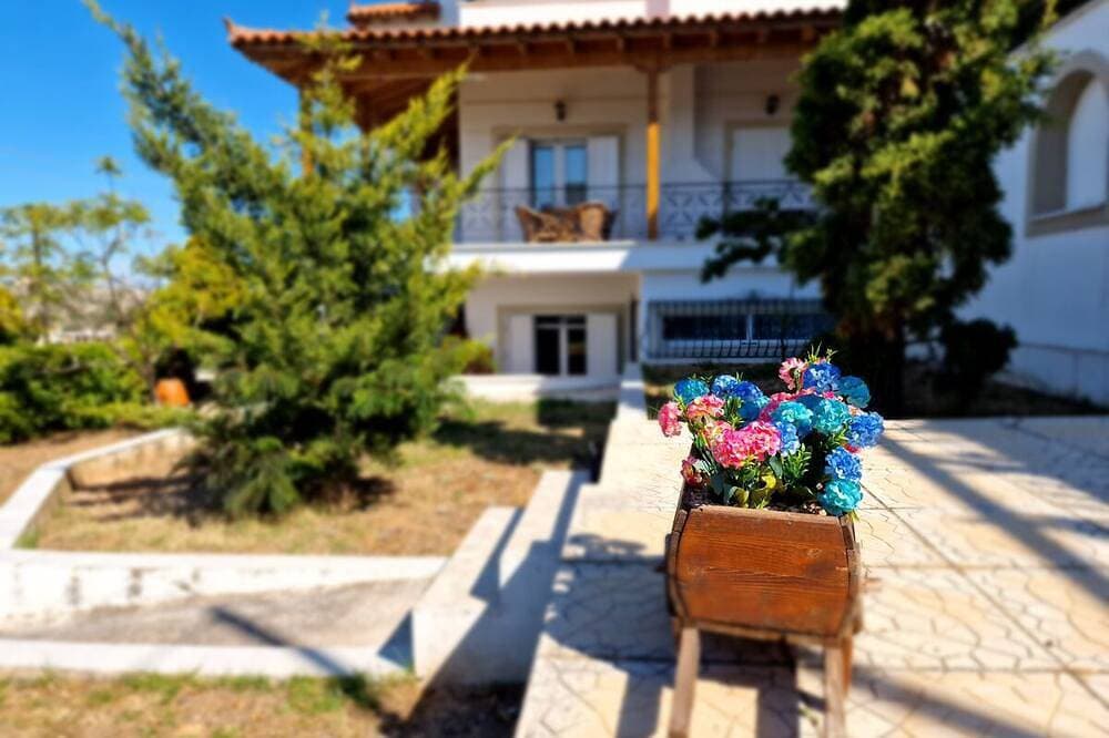 Luxusvilla mit fantastischem Meerblick, nahe Flughafen 1