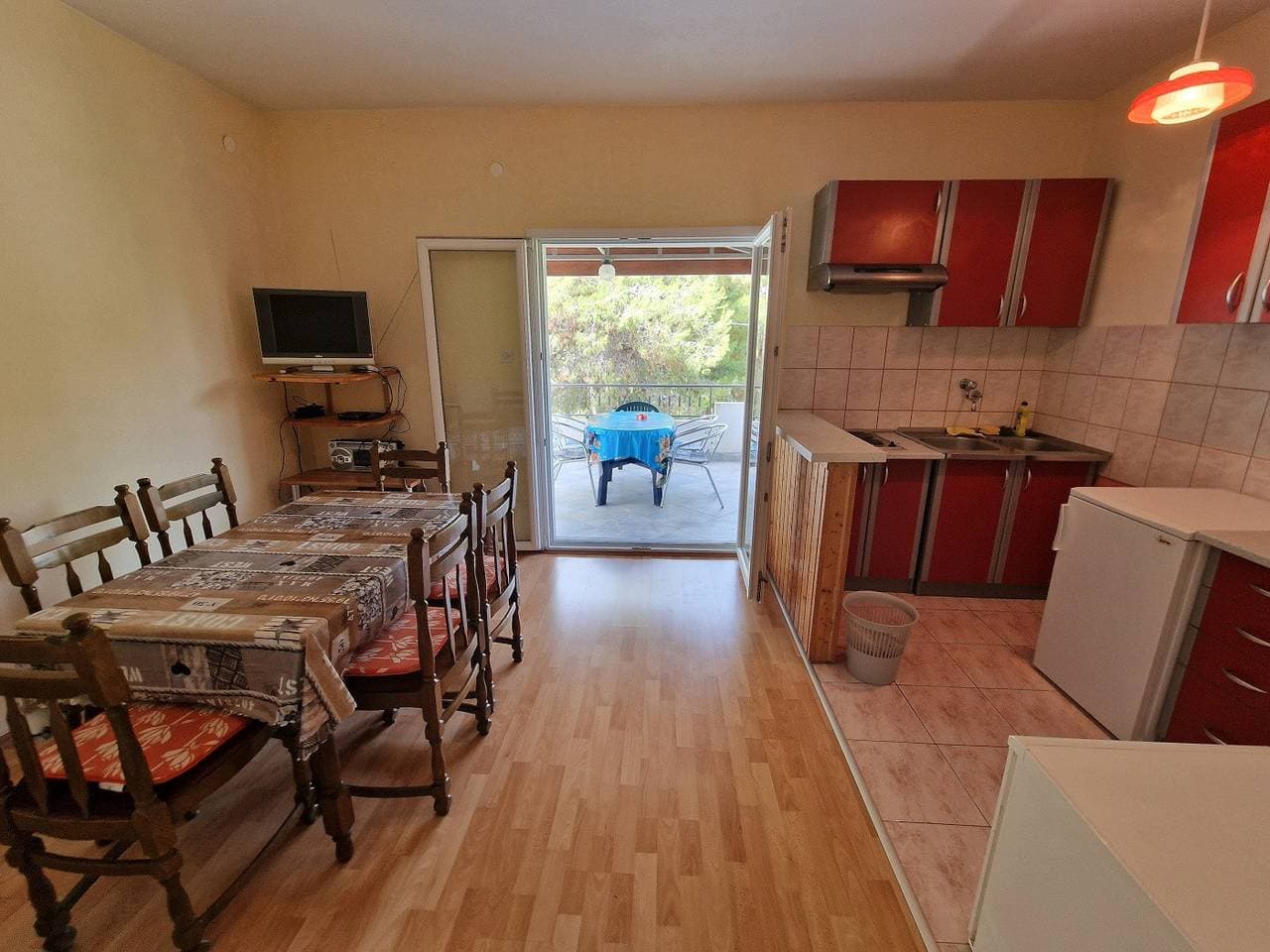Ferienwohnung in Okrug Donji mit Meerblick, Terrasse, Klimaanlage, W-Lan (5136-1) 1