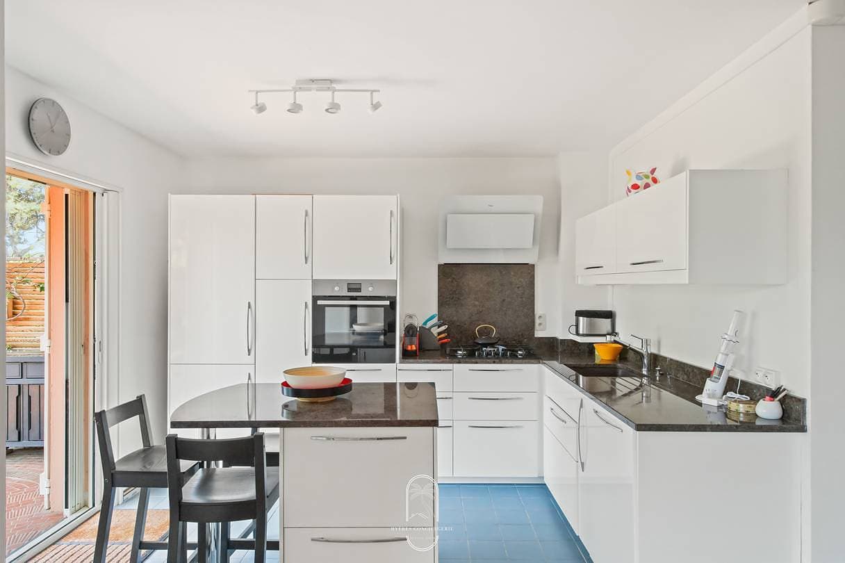 Foto 8 von 30: Ferienwohnung für 4 Personen mit Balkon/Terrasse