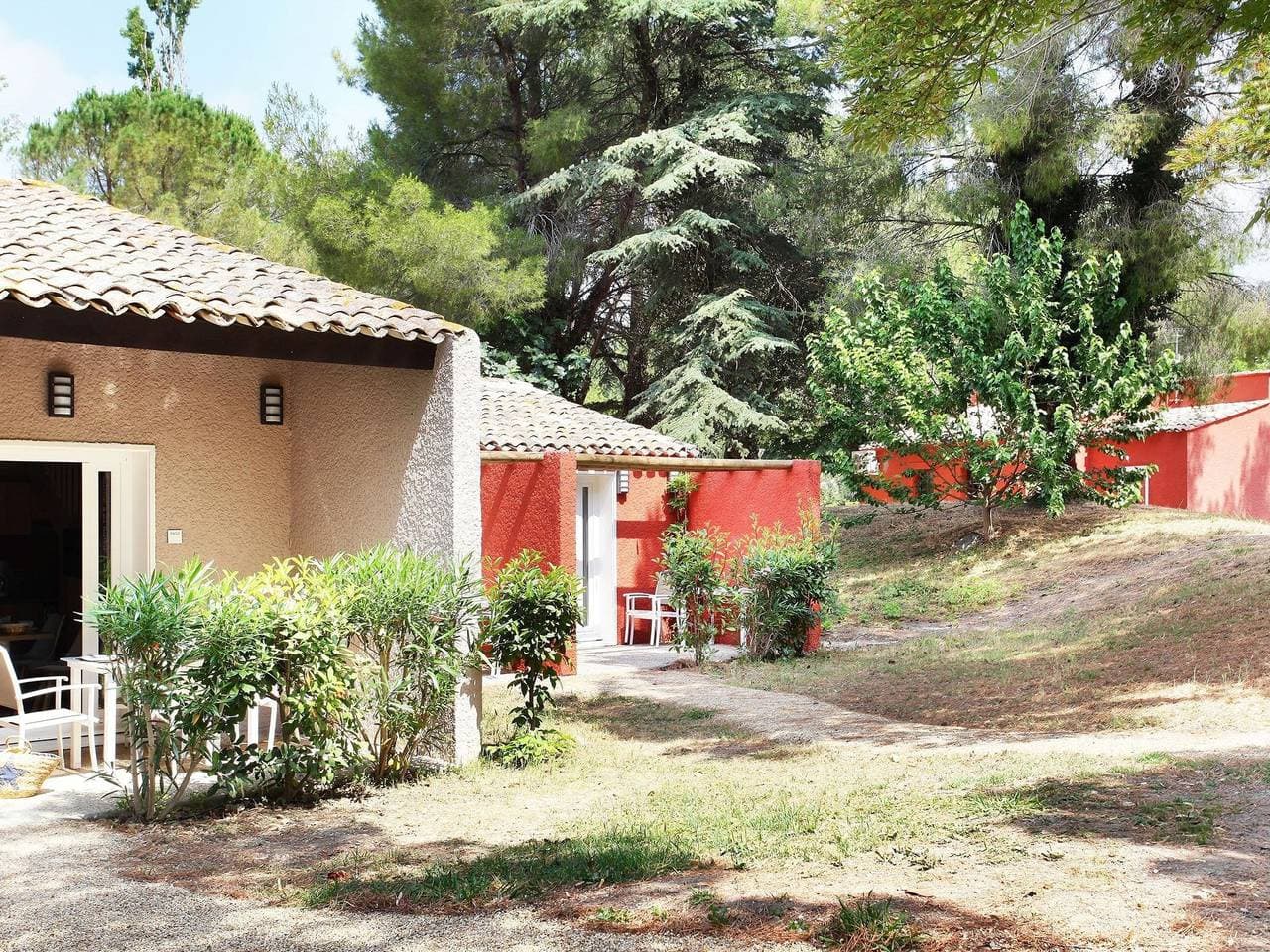 Foto 5 von 31: Resort in Arles mit Pools nahe Camargue
