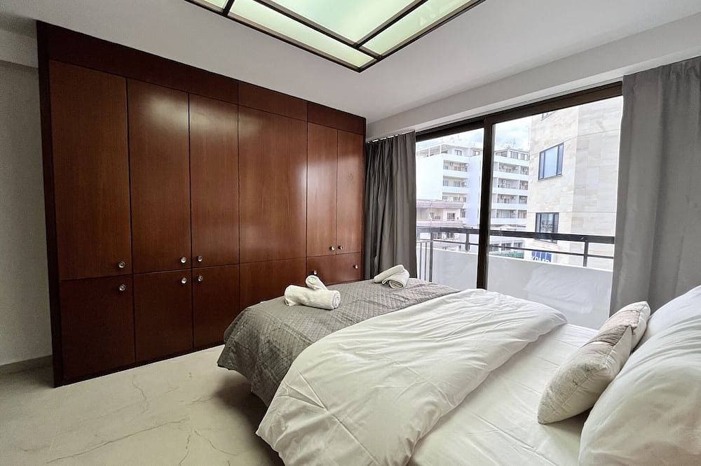Foto 2 von 25: Stay Finikoudes Nest 1