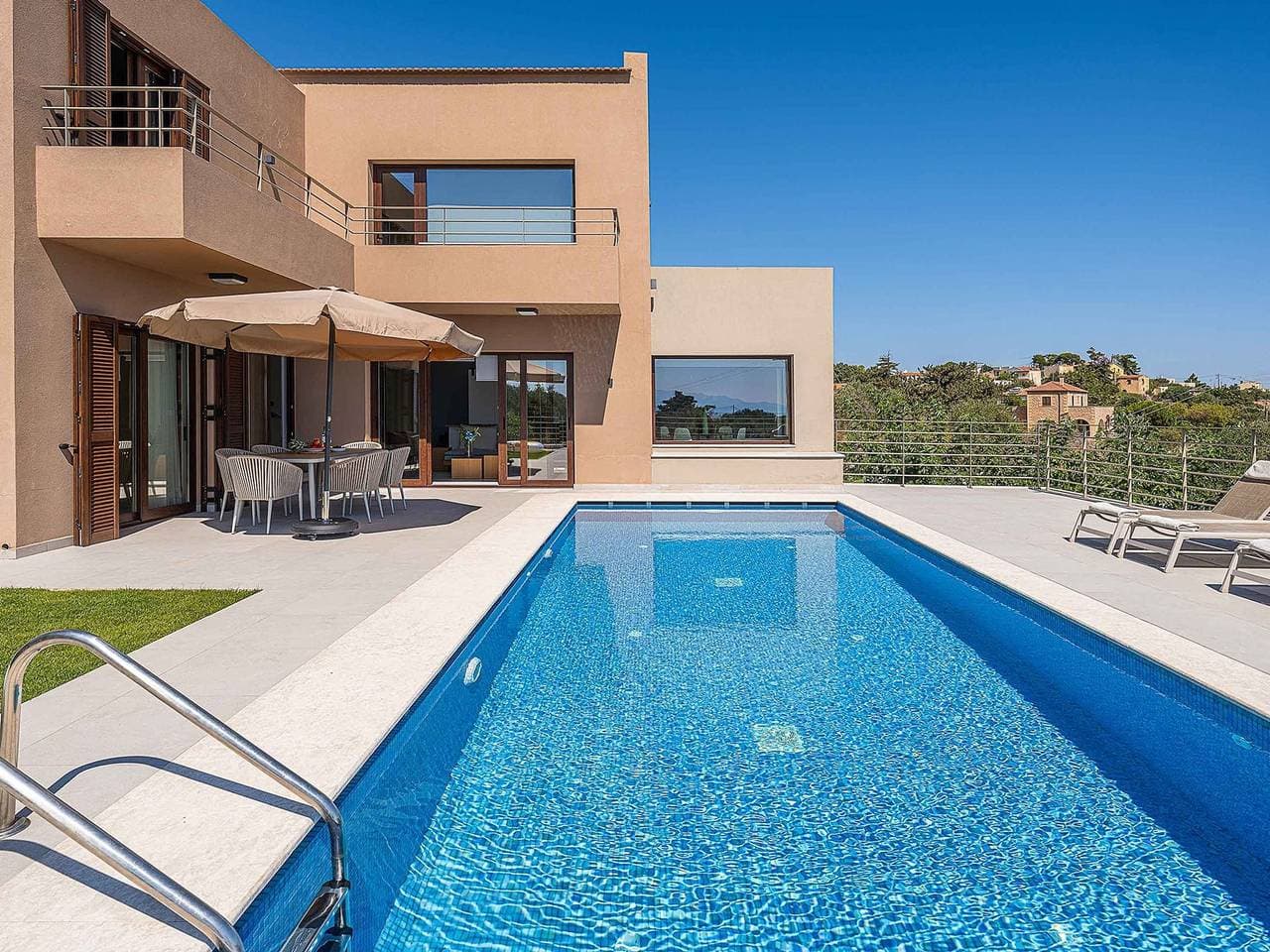 Foto 9 von 93: Villa für 19 Personen mit Garten