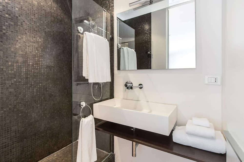 Foto 6 von 13: Modern & Design Flat in the heart of the Marais