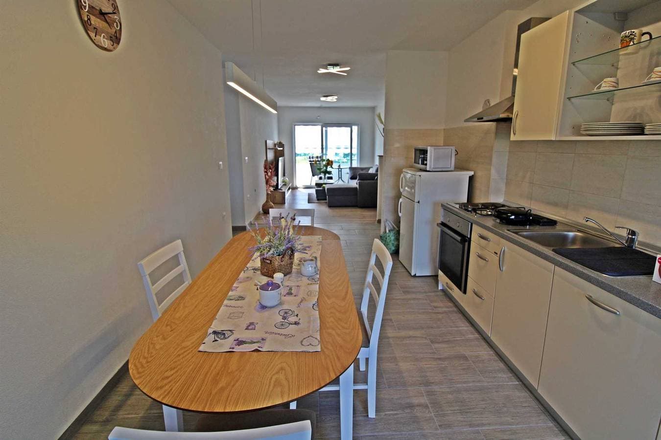 Ferienwohnung für 4 Personen in Fažana mit Meerblick, 50 m zum Strand 1