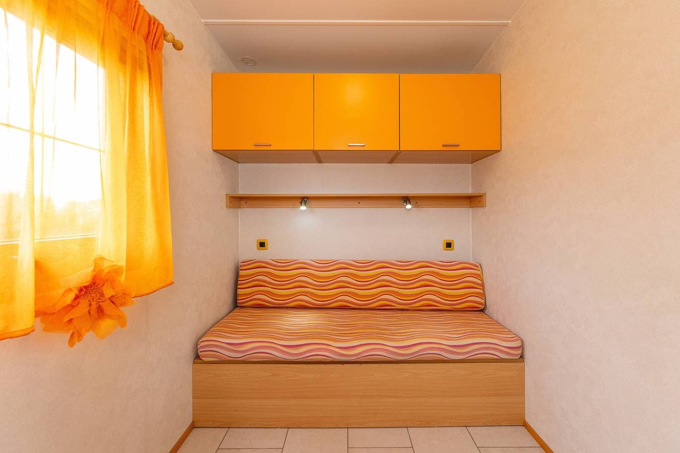 Foto 13 von 29: Bungalow 'Stella 2' mit Gemeinschaftspool, privater Terrasse und Klimaanlage