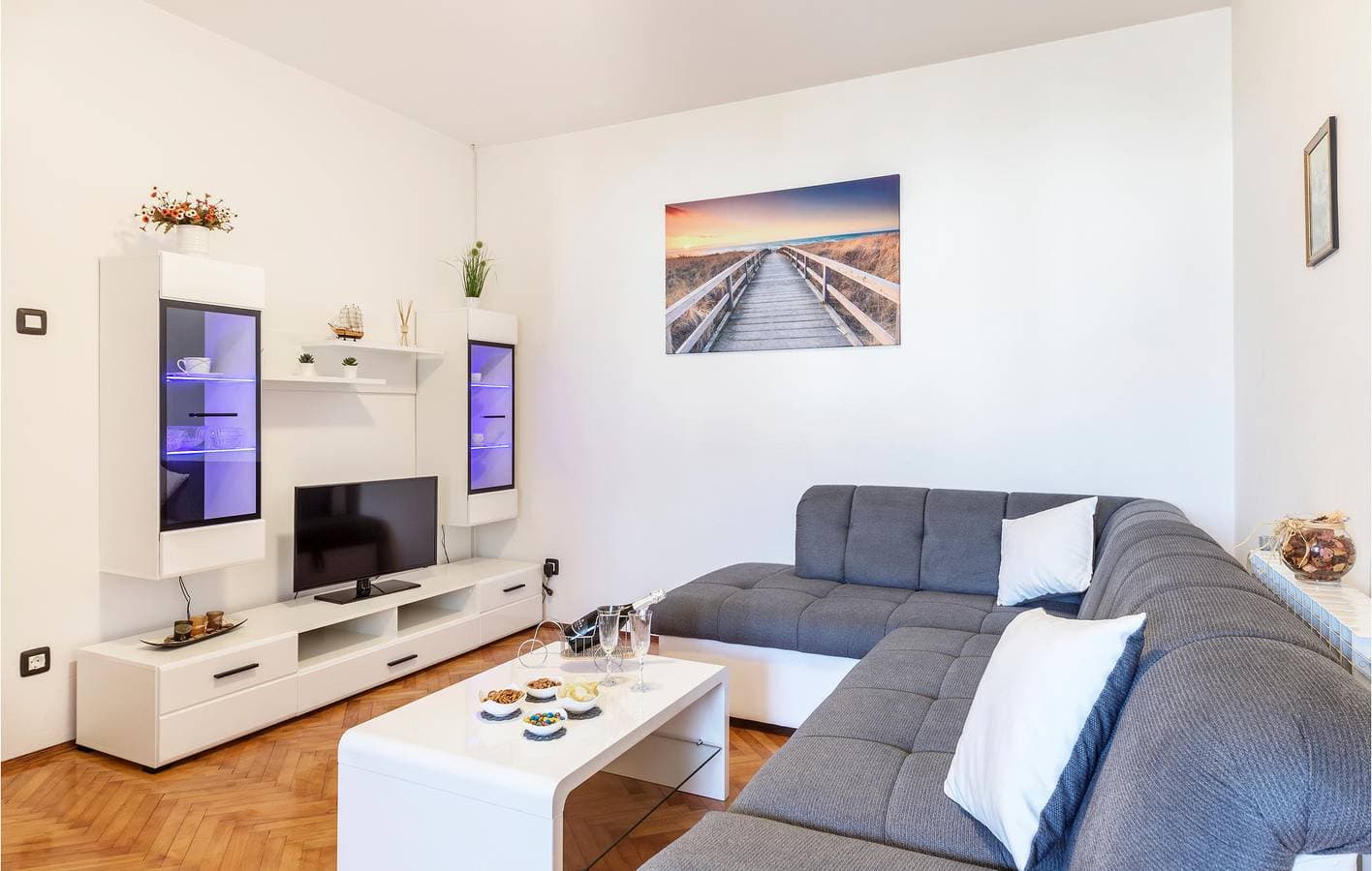Foto 9 von 29: Gemütliche 2-Zimmer-Wohnung mit Terrasse und Parkplatz in Galizana