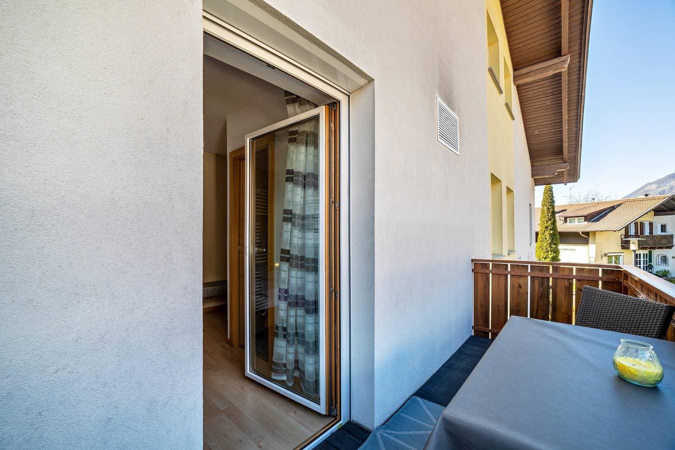Foto 7 von 16: Ferienwohnung ' Haus Pöder' mit Bergblick, Gemeinschaftsgarten und WLAN