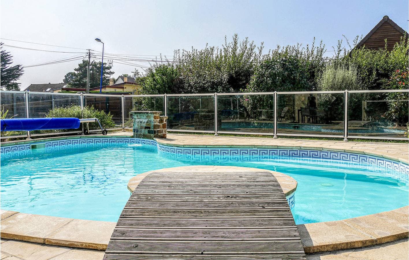 Foto 13 von 40: Schmuckstück am Strand: 100 qm Wohnung mit Parkplatz, Pool und Garten