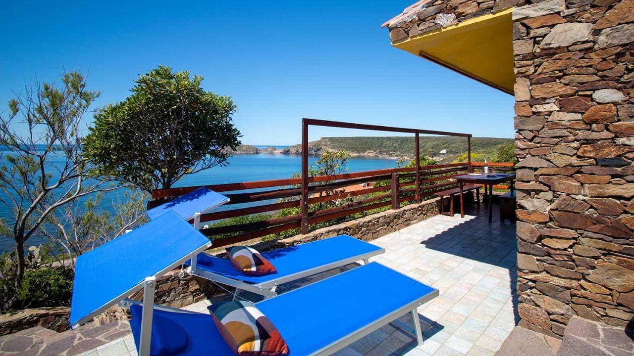 Maestrale e Scirocco Casa vista mare, terrazza, BBQ, WiFi e clima - Pistis 1