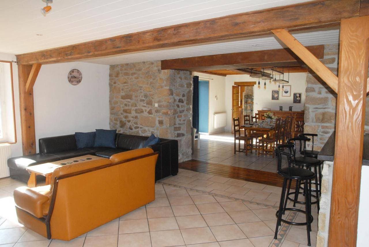 Foto 4 von 14: Four-Bedroom House