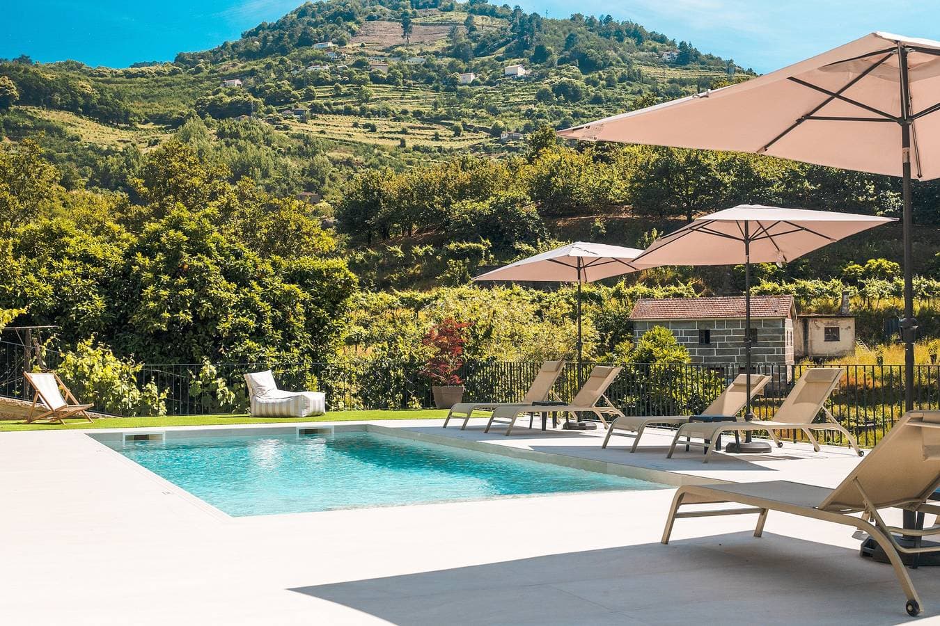 Foto 2 von 40: Villa 'Casa da Alufinha' mit privatem Pool, WLAN und Klimaanlage
