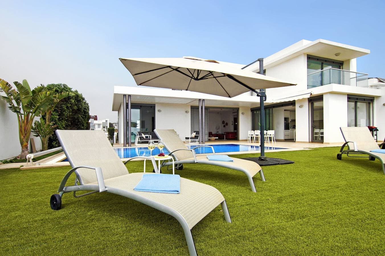 Foto 13 von 35: Villa für 8 Personen mit Pool