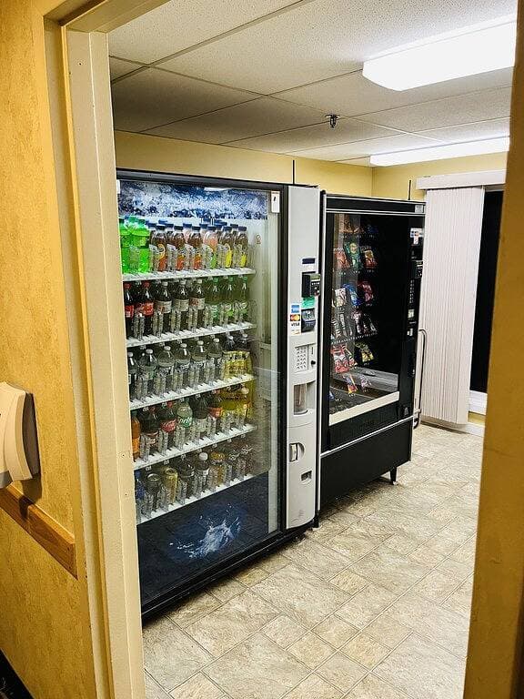 Foto 10 von 19: Loon Mtn Loft w/Pool, Jacuzzi Access, Mtn Shuttle