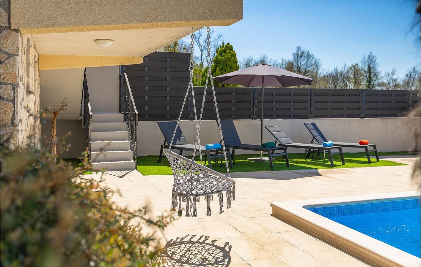 Foto 11 von 48: Charmantes Apartment mit einem Schlafzimmer und Pool in der Nähe der Sehenswürdigkeiten von Visnjan