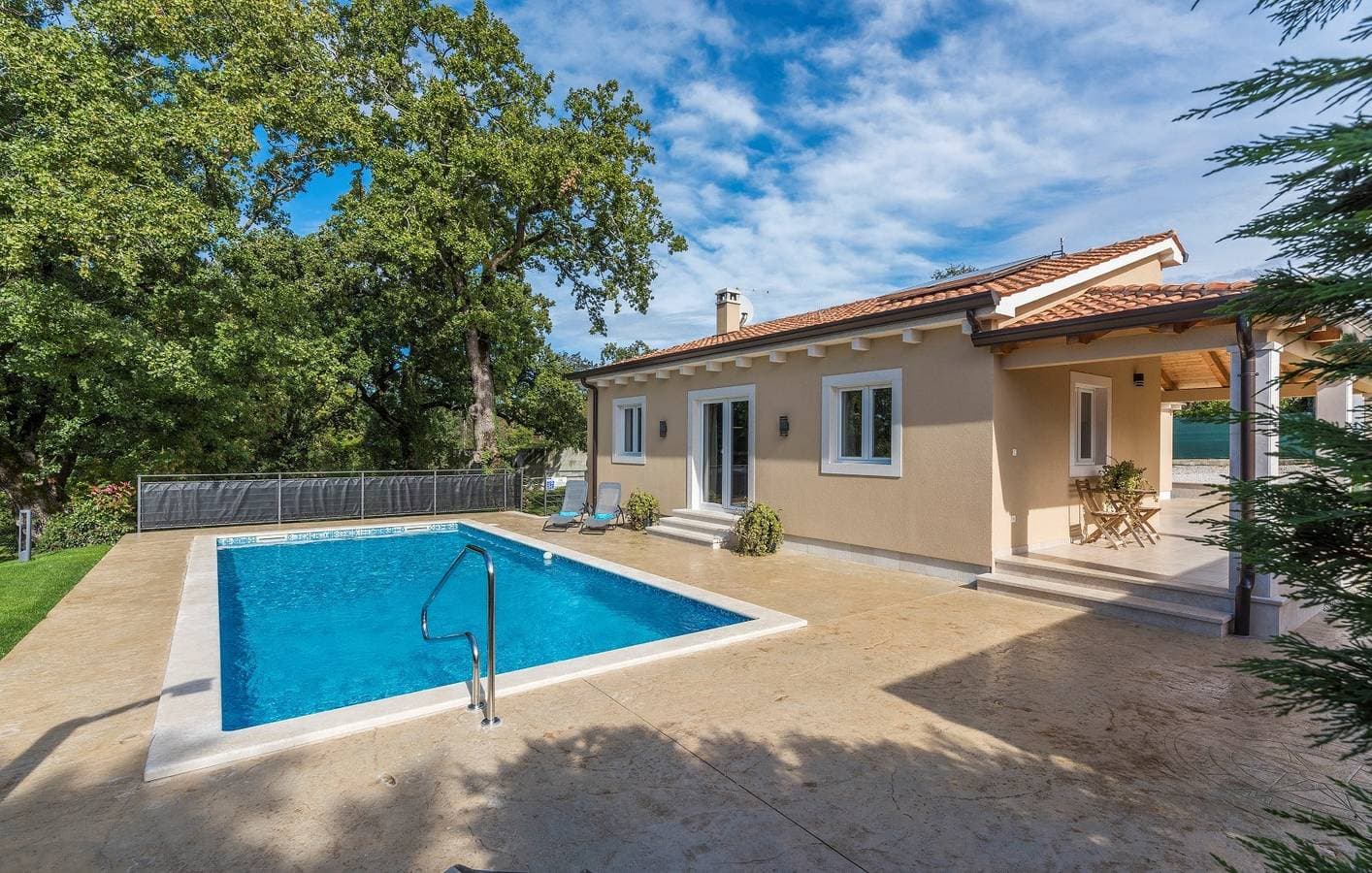 Foto 3 von 40: Villa Terezija bei Tinjan zu vermieten