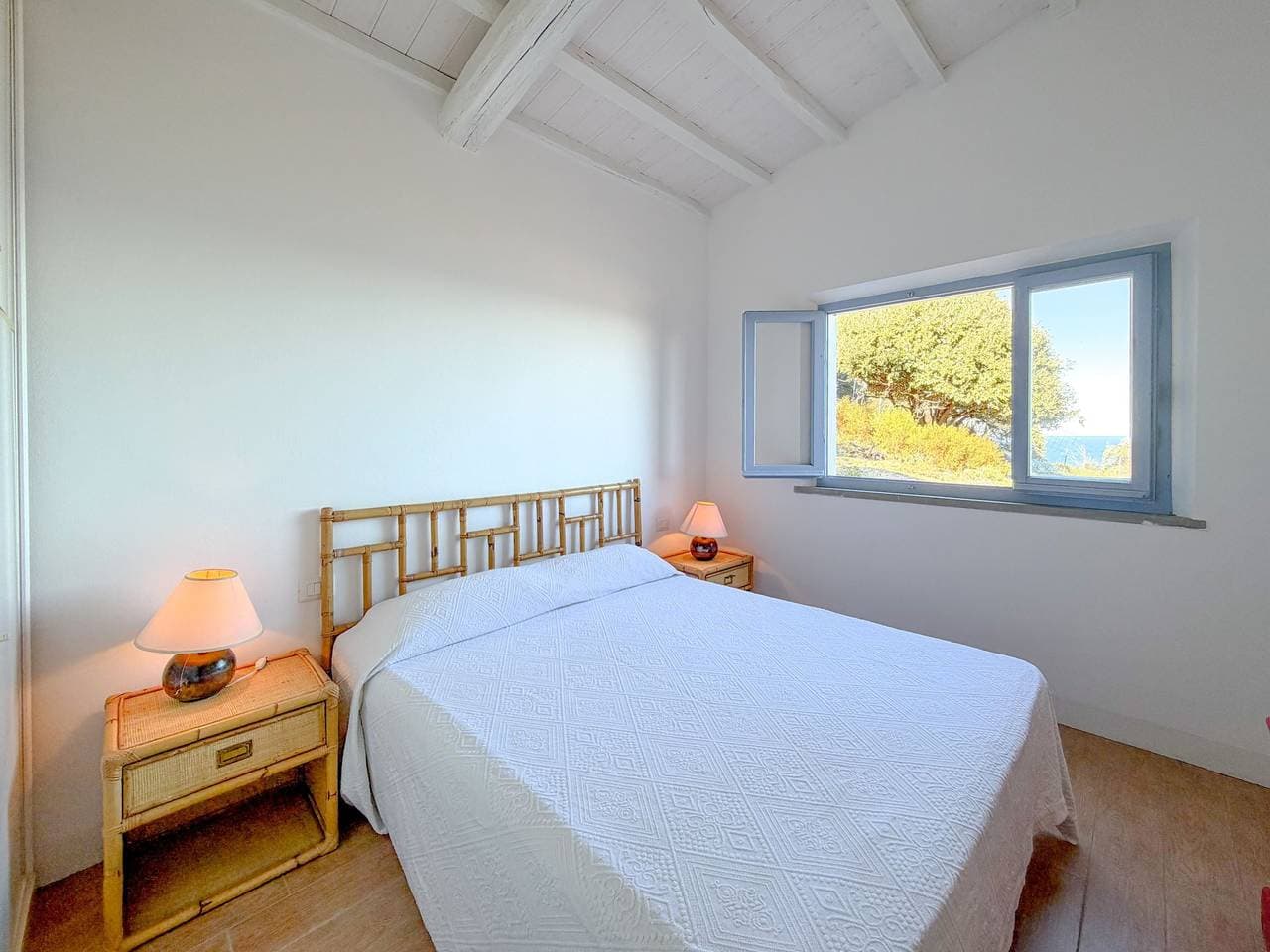 Foto 5 von 37: Ferienhaus für 4 Personen mit Garten