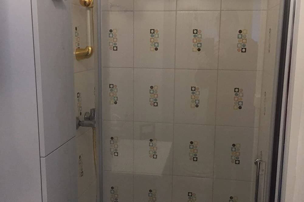 Foto 5 von 16: Super Wohnung, klassifiziert ***, in Belle Epoque Villa!