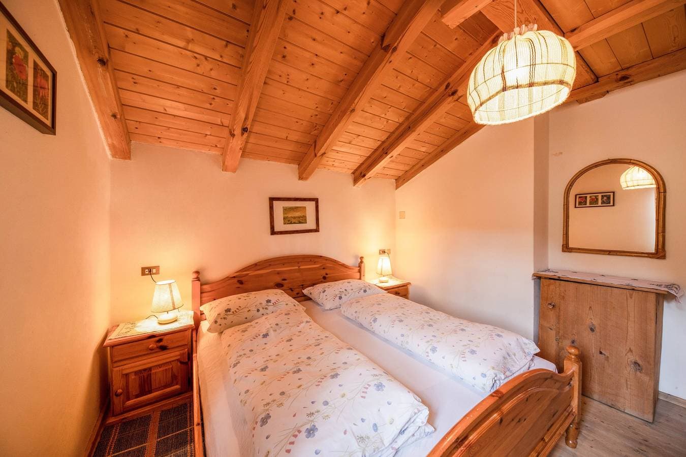 Foto 3 von 23: Ferienwohnung "Malgorerhof Pfister" mit Bergblick, Balkon & Gemeinschaftsgarten