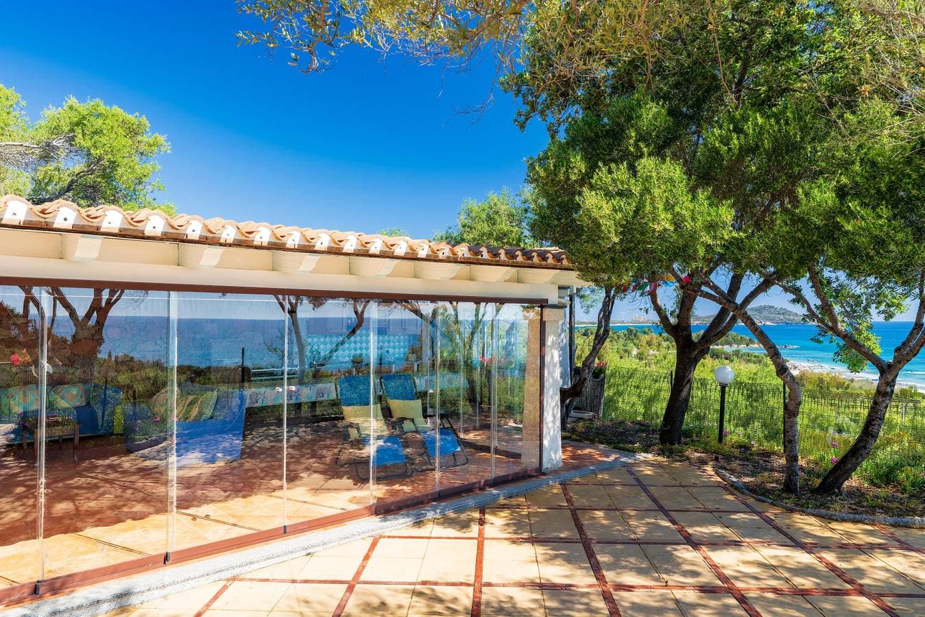 Foto 2 von 34: 'Villa il Panorama di Orrí' mit Meerblick, Garten und Klimaanlage