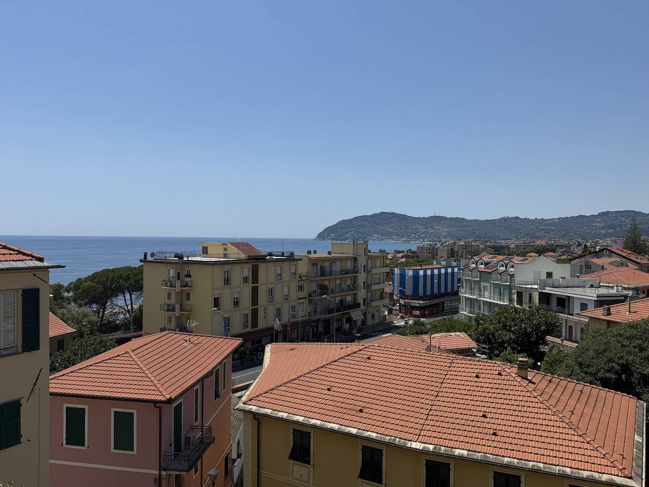 Foto 6 von 35: Terrazza Palazzo Viale Cervo