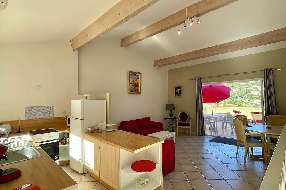 Foto 11 von 16: Apartment n°3 near the beach - sea view + terrace