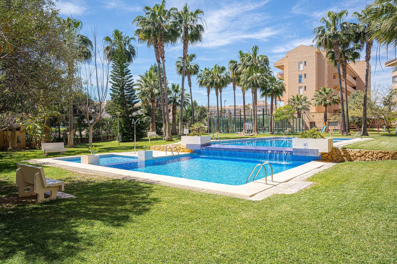 Foto 4 von 20: Ferienwohnung 'Alborada Golf 1' mit Bergblick, Gemeinschaftspool & WLAN