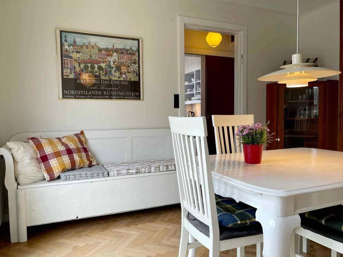 Foto 4 von 14: Two-Bedroom Holiday Home
