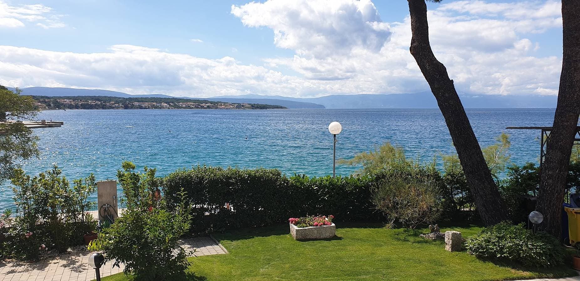 Gemütliche Fereienwohnung Olivari nur 10 m vom Strand entfernt 1