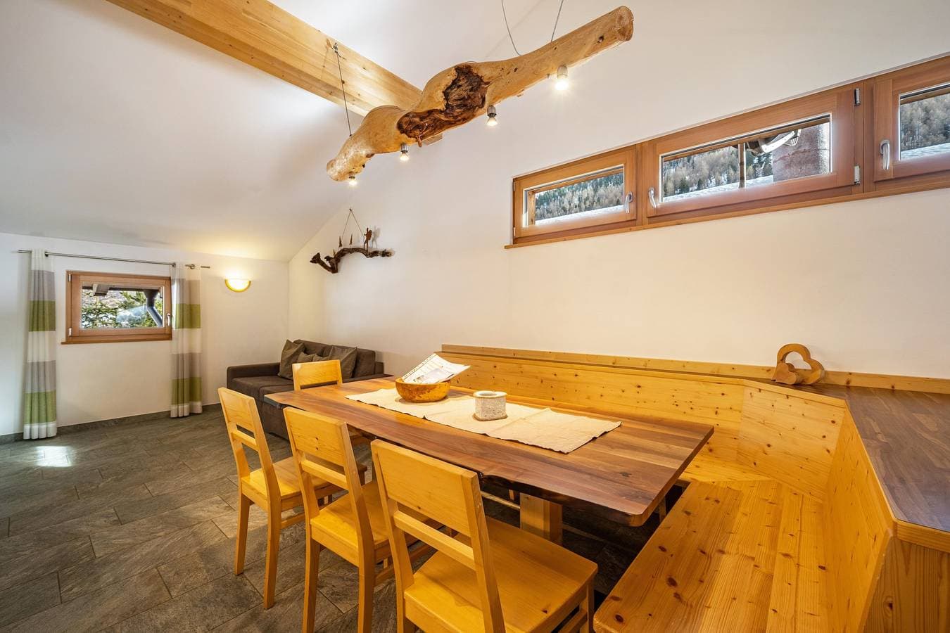 Foto 4 von 20: Ferienwohnung "Edelweiss" auf einem Bergbauernhof mit Balkon