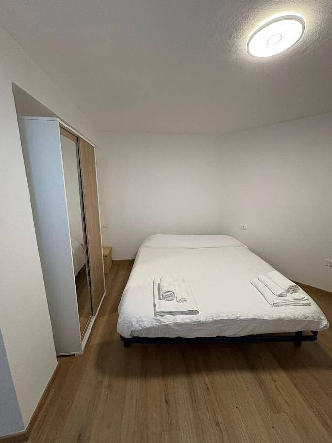 Foto 3 von 11: One-Bedroom Apartment