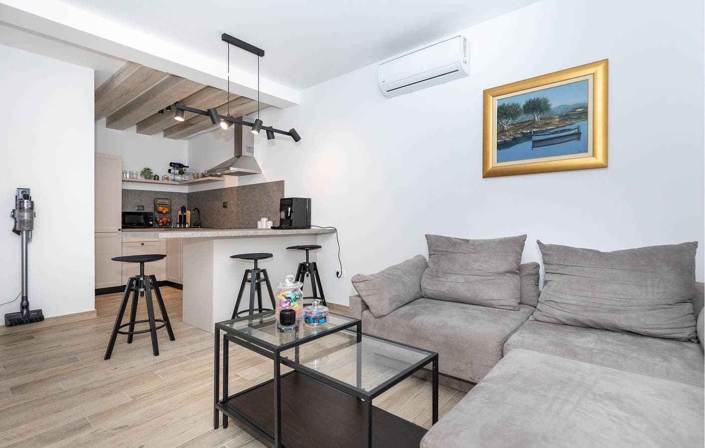 Foto 7 von 26: Gemütliche Wohnung mit Terrasse, WLAN und Parkplatz, 2,5 km vom Strand entfernt
