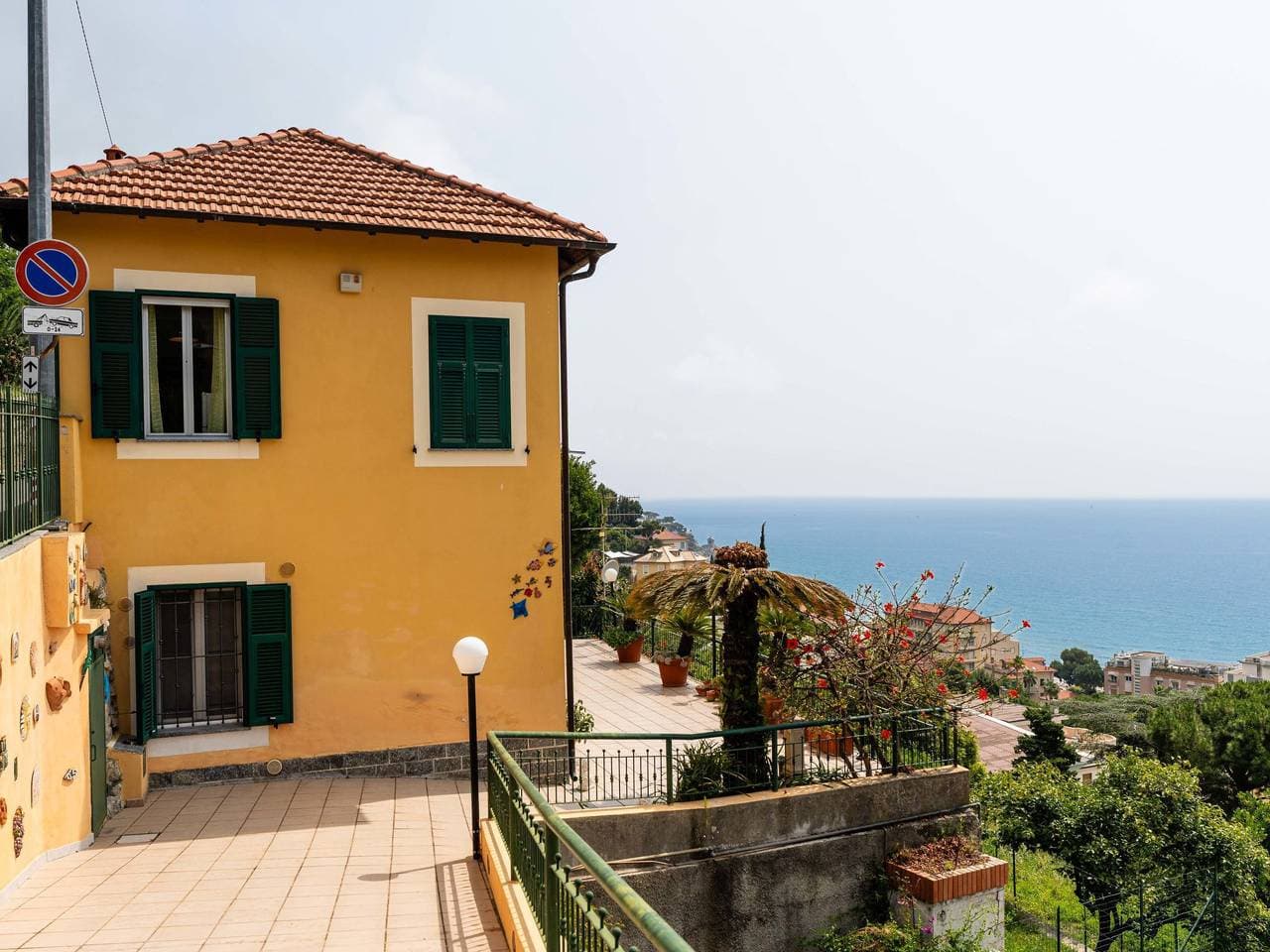Belvedere Blu 1