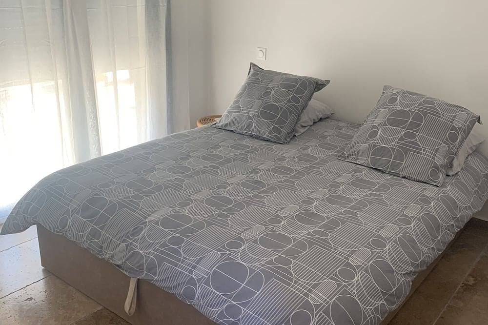 Foto 2 von 24: Magnifique Petite Maison de Campagne de 43 m2 à 3 min de la Plages de Maora