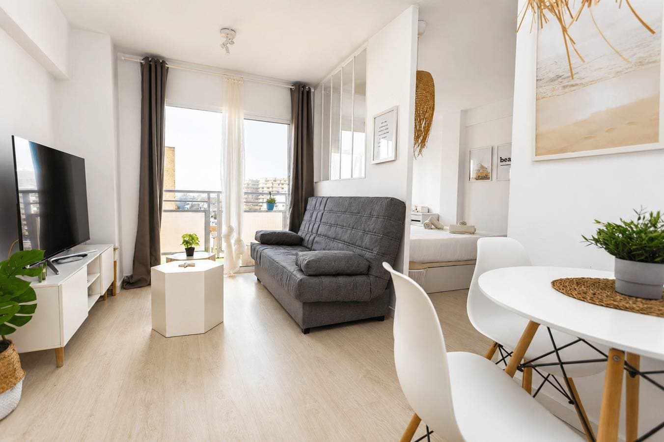 Foto 6 von 40: Ferienwohnung für 3 Personen mit Balkon