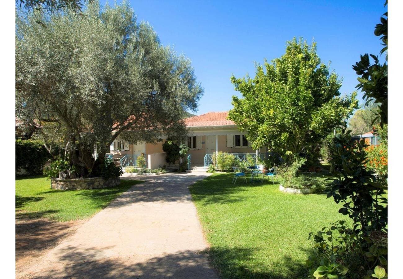 Aelia House - Elia 1